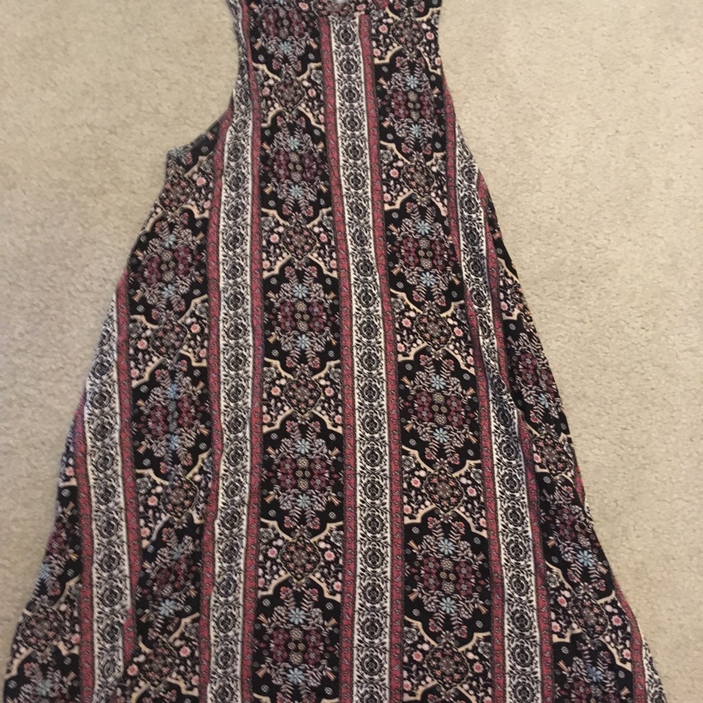 High-neck tank top sleeveless swing dress